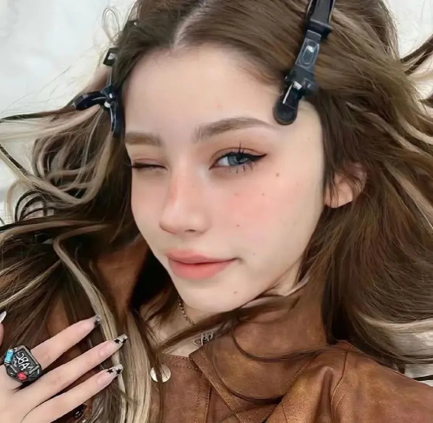 我的美女老师 海报